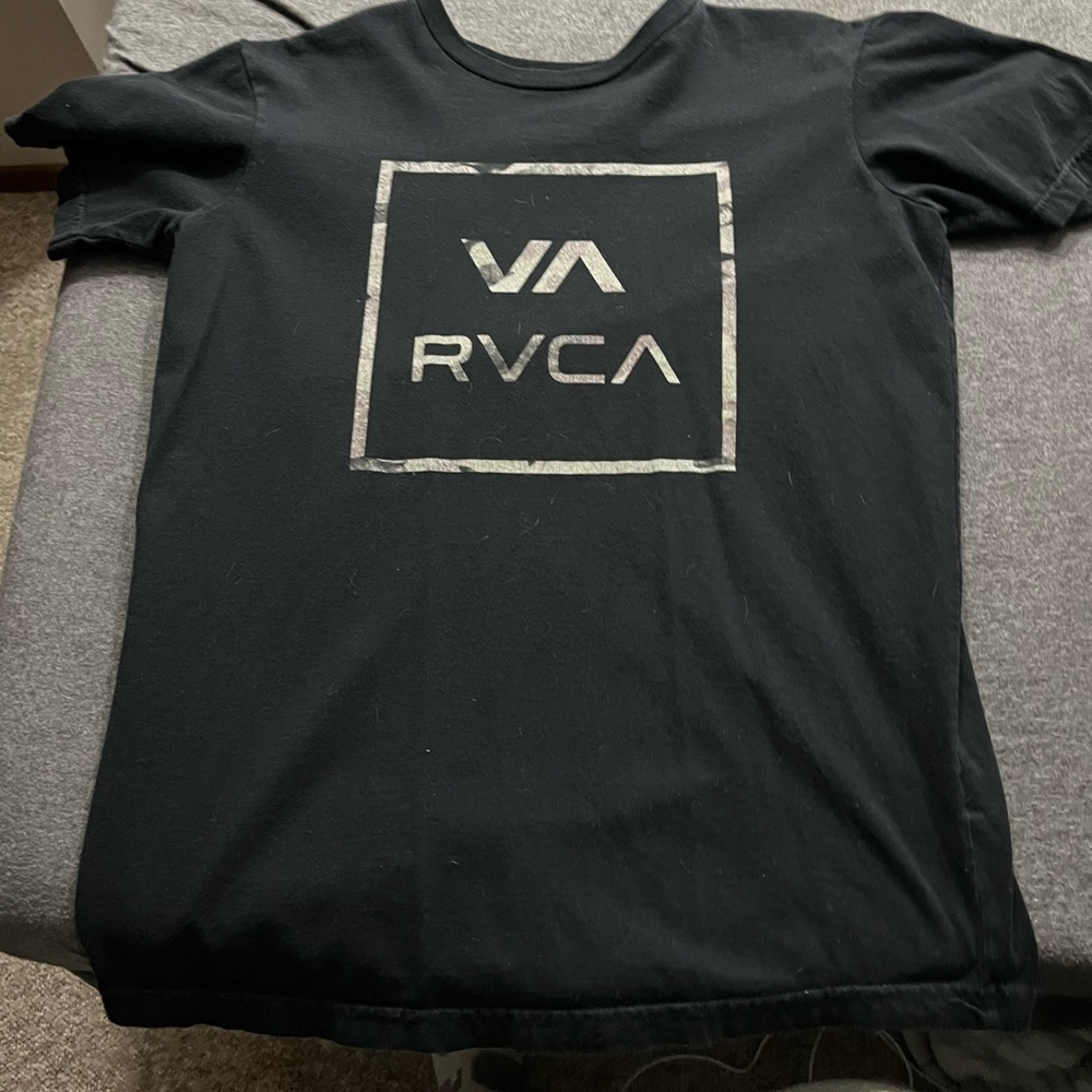 Rvca t shirt